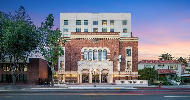 Long Review of Best Sacramento Hotels