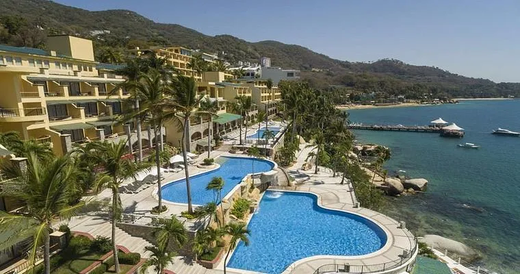 A Comprehensive Review of the Best Acapulco Resorts