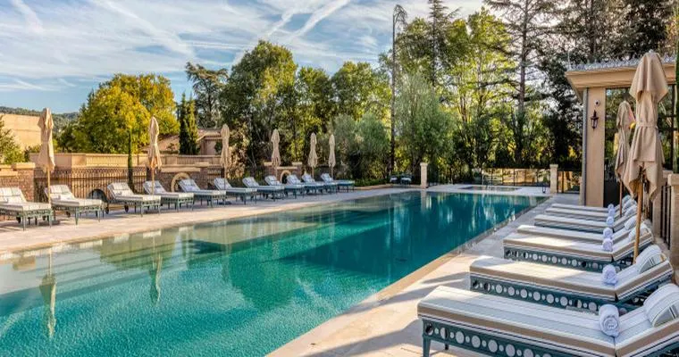 Comprehensive Review of the Best Aix-en-Provence Hotels