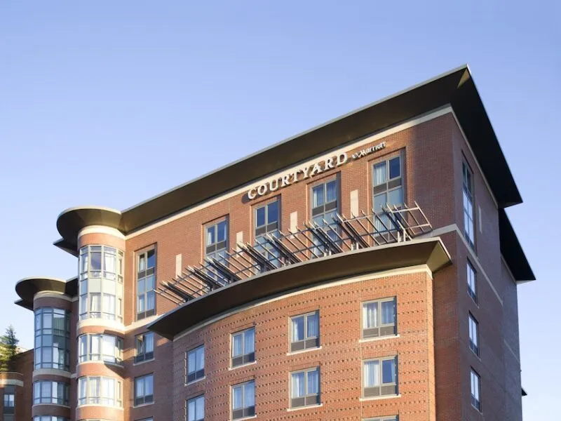 Courtyard by Marriott Boston Brookline