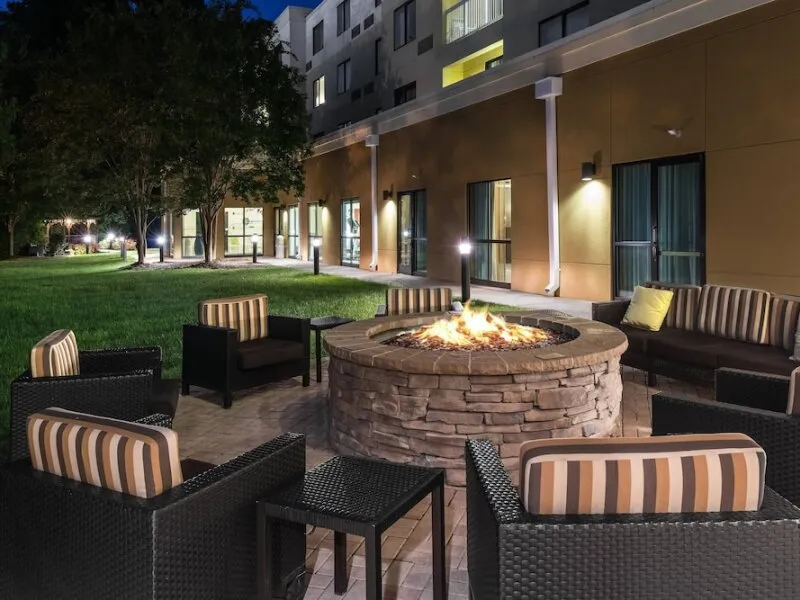 Courtyard by Marriott Charlotte Gastonia