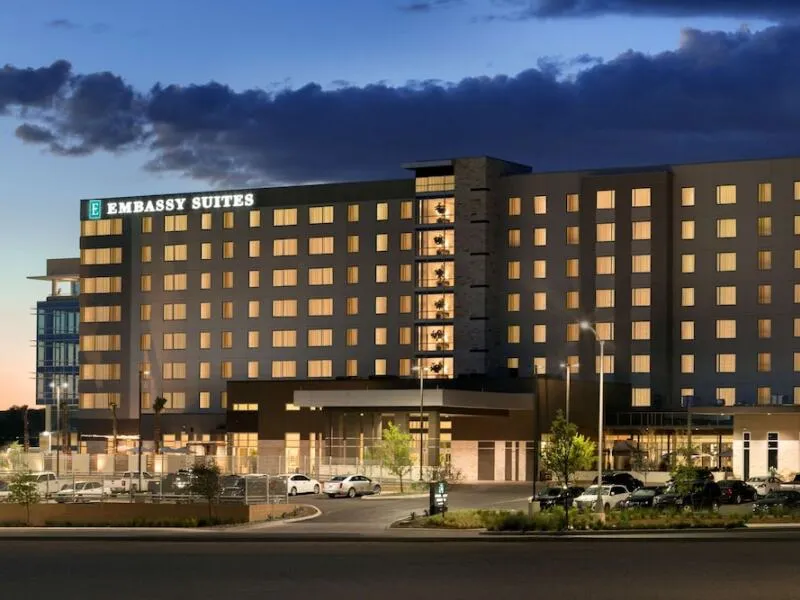 Embassy Suites by Hilton San Antonio Landmark