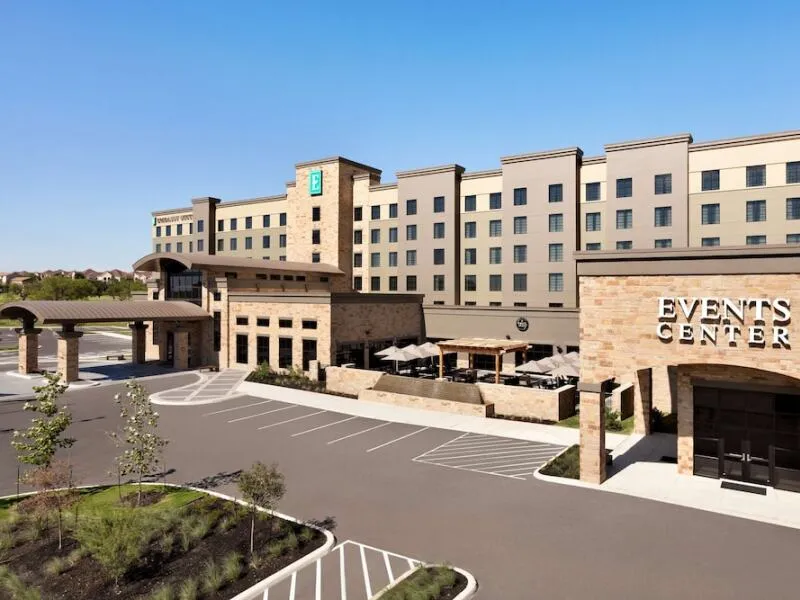 Embassy Suites by Hilton San Antonio Brooks Hotel & Spa