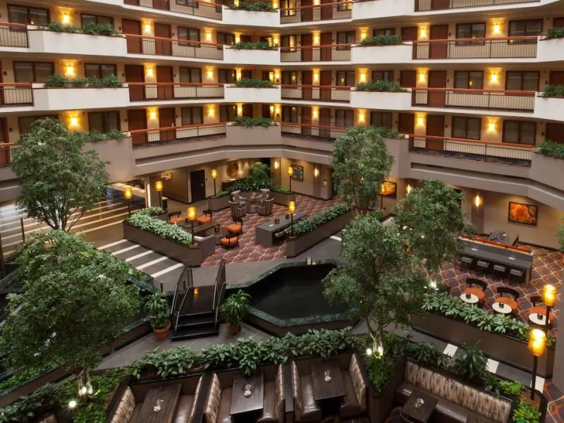 Embassy Suites by Hilton Austin Arboretum