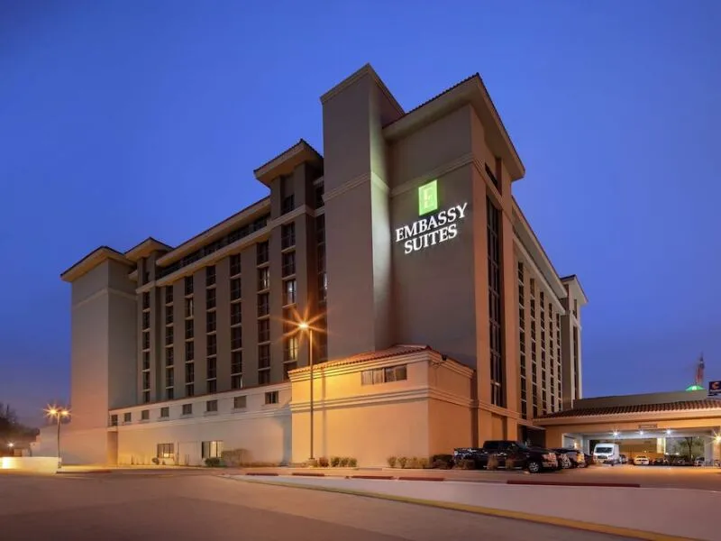 Embassy Suites Dallas - Park Central Area