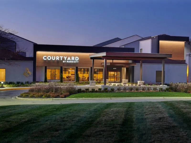 Courtyard by Marriott Indianapolis Castleton