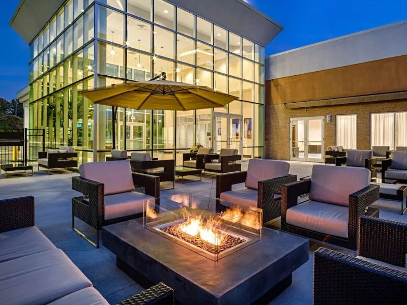 DoubleTree by Hilton Hotel Bristol, Connecticut