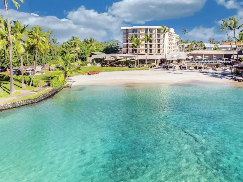 Courtyard by Marriott King Kamehameha's Kona Beach Hotel