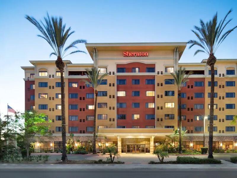 Sheraton Garden Grove-Anaheim South Hotel