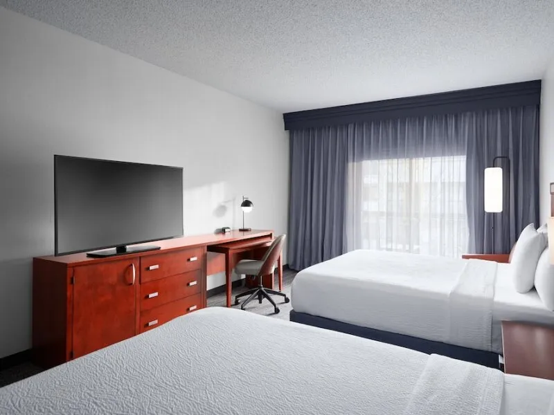 Courtyard by Marriott Kansas City Overland Park/Metcalf