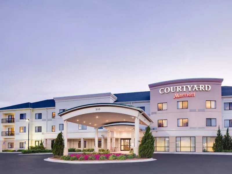 Courtyard by Marriott Junction City