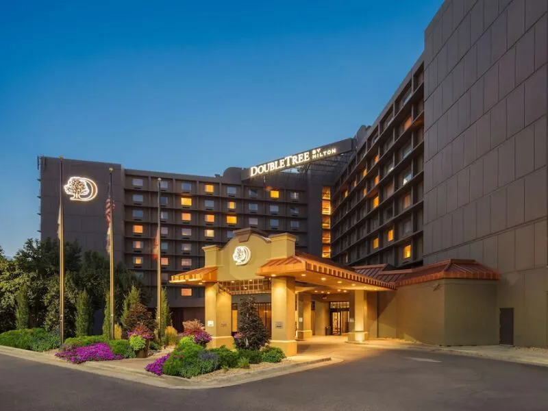 DoubleTree by Hilton Hotel Denver