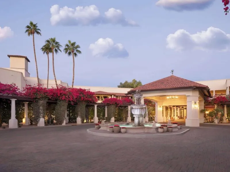 The Scottsdale Resort & Spa, Curio Collection by Hilton