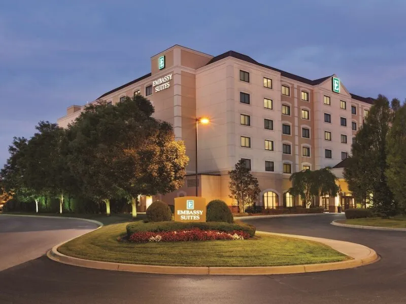 Embassy Suites by Hilton Louisville East