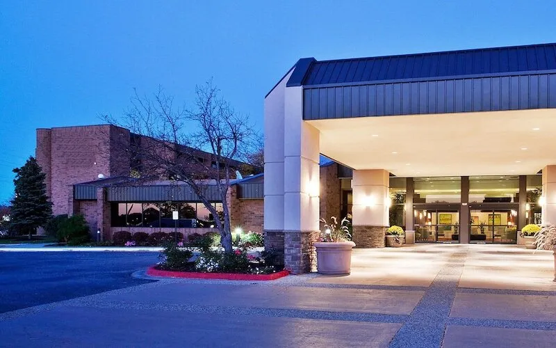 Sheraton Grand Rapids Airport Hotel