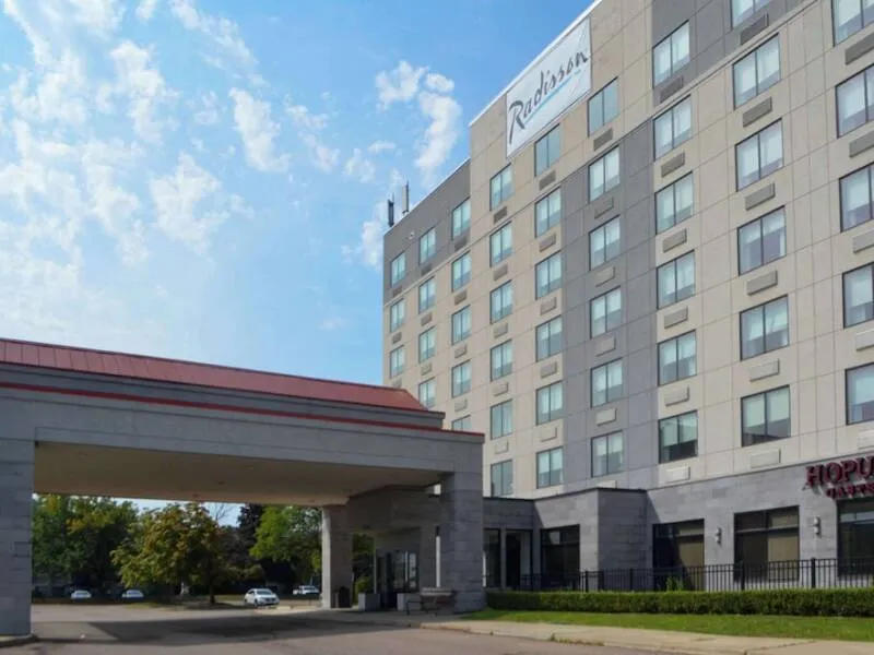 Four Points by Sheraton Detroit Metro Airport