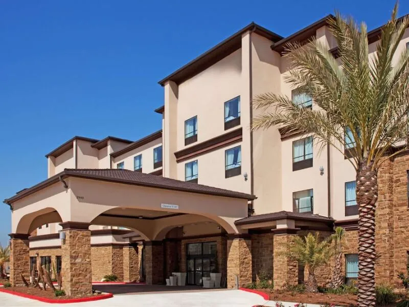 Holiday Inn Hotel & Suites Lake Charles South