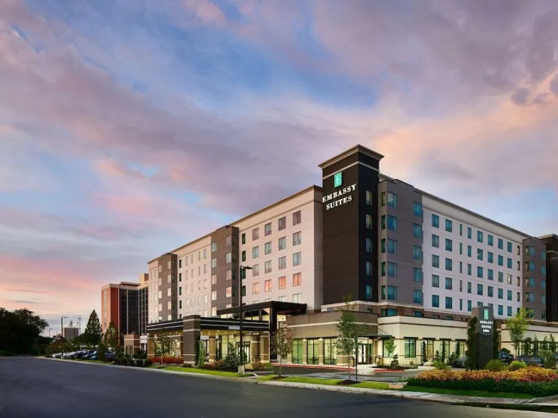 Embassy Suites by Hilton Atlanta Airport North