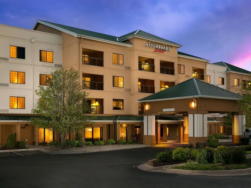 Courtyard by Marriott Blue Springs