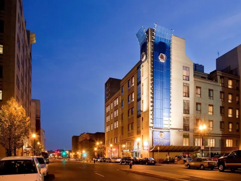 DoubleTree by Hilton Boston - Downtown