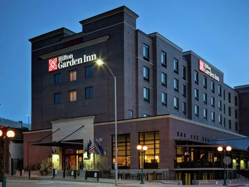 Hilton Garden Inn Lincoln Downtown / Haymarket