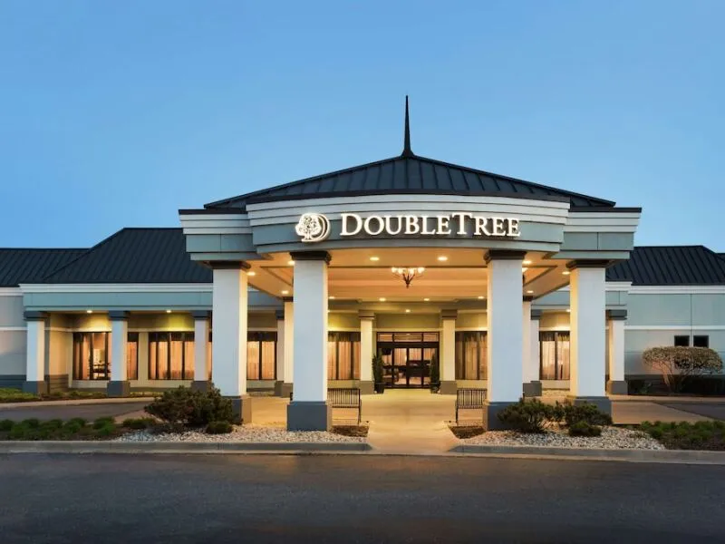 DoubleTree by Hilton Detroit - Novi