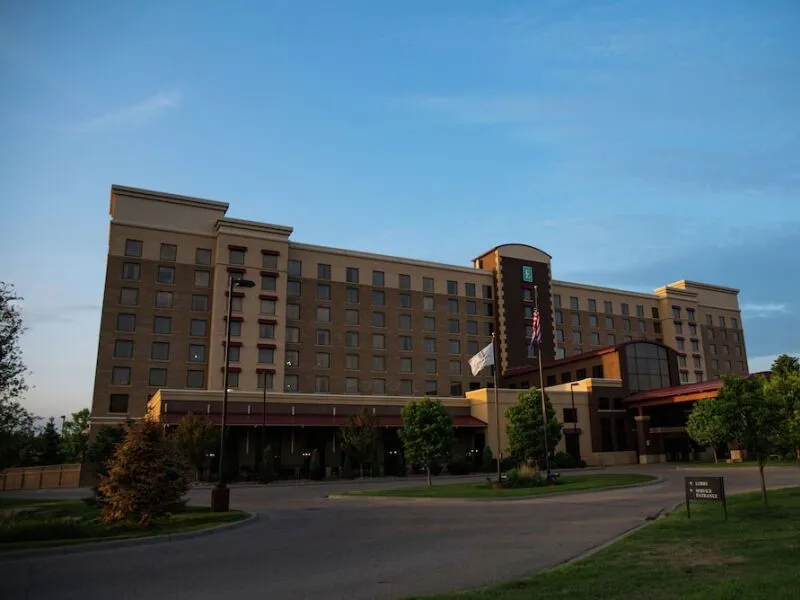 Embassy Suites by Hilton Minneapolis North