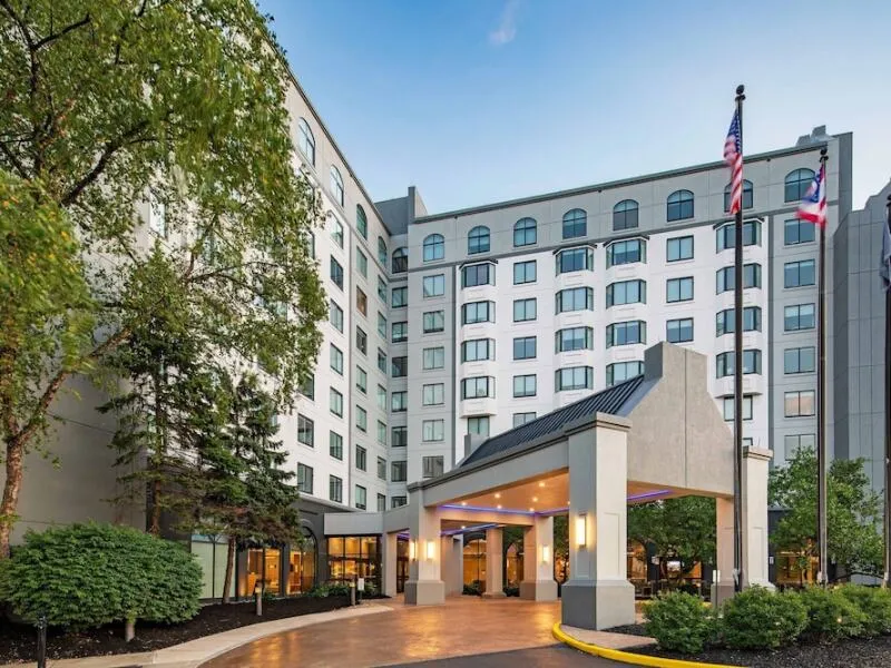 Sheraton Suites Columbus Worthington