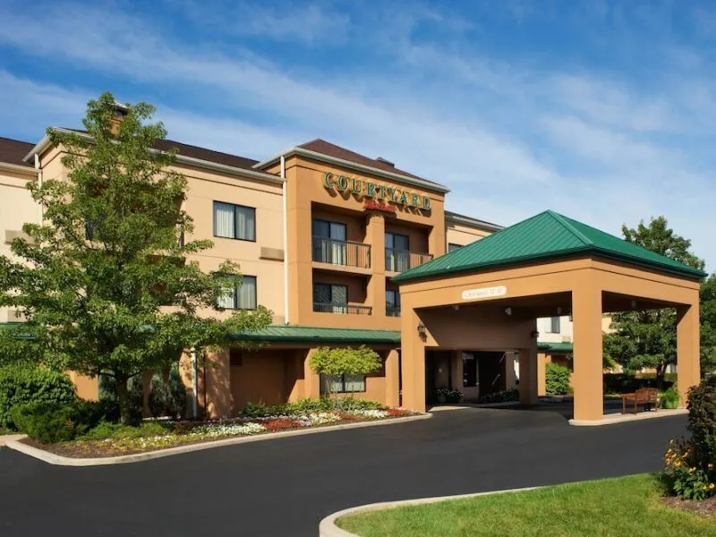 Courtyard by Marriott Maumee