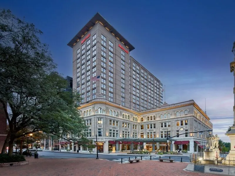 Lancaster Marriott at Penn Square