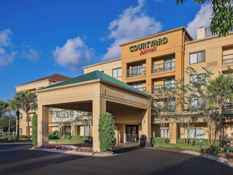 Courtyard by Marriott North Charleston Airport/Coliseum