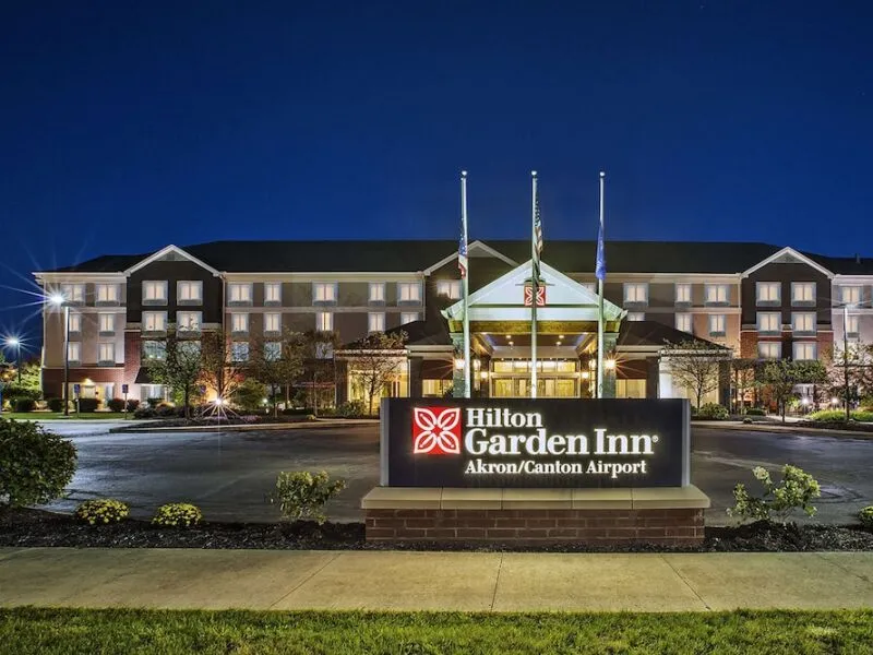 Hilton Garden Inn Akron-Canton Airport