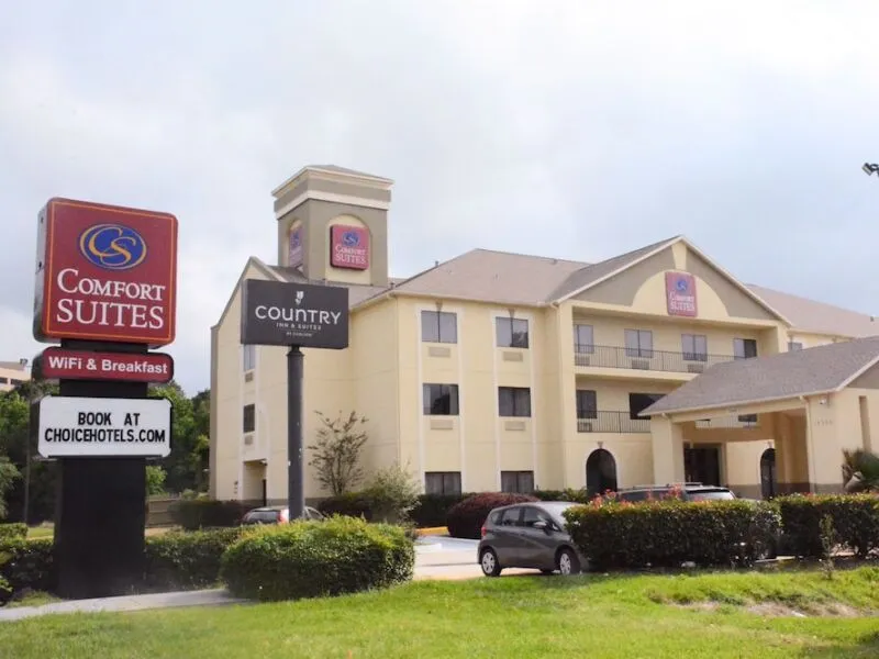 Comfort Suites Bush Intercontinental Airport