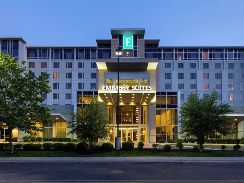 Embassy Suites by Hilton Newark Airport