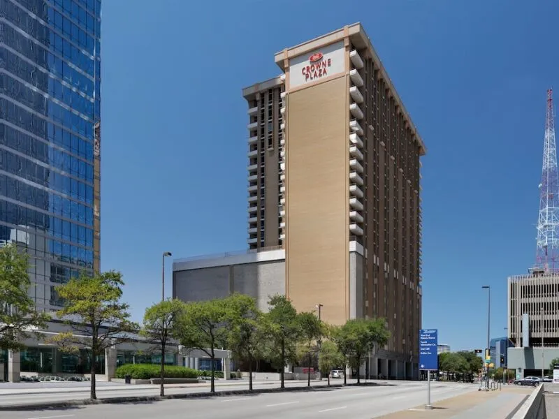 Crowne Plaza Hotel Dallas Downtown