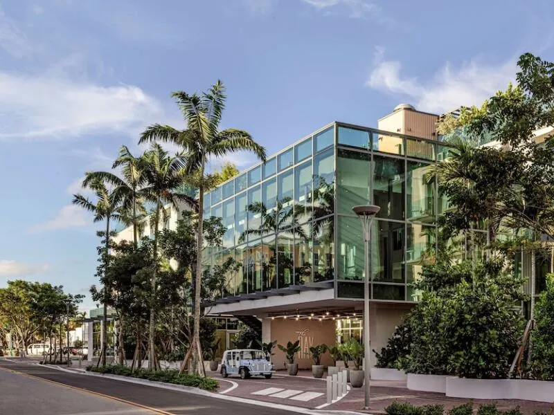 The Ray Hotel Delray Beach, Curio Collection by Hilton