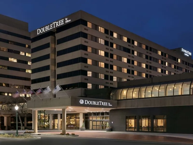 DoubleTree by Hilton Canton Downtown