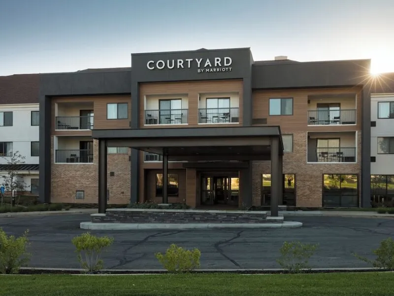 Courtyard by Marriott Layton