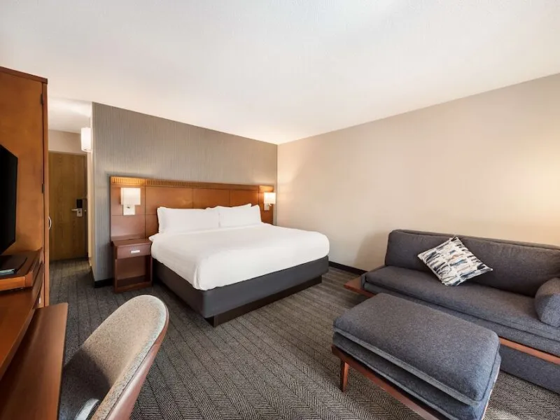 Courtyard by Marriott San Jose Airport