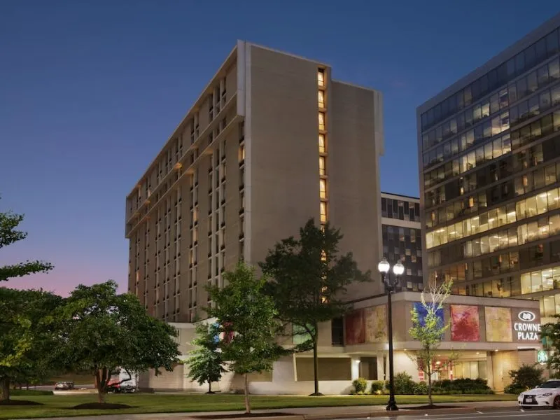 Crowne Plaza Crystal City-Washington, D.C., an IHG Hotel