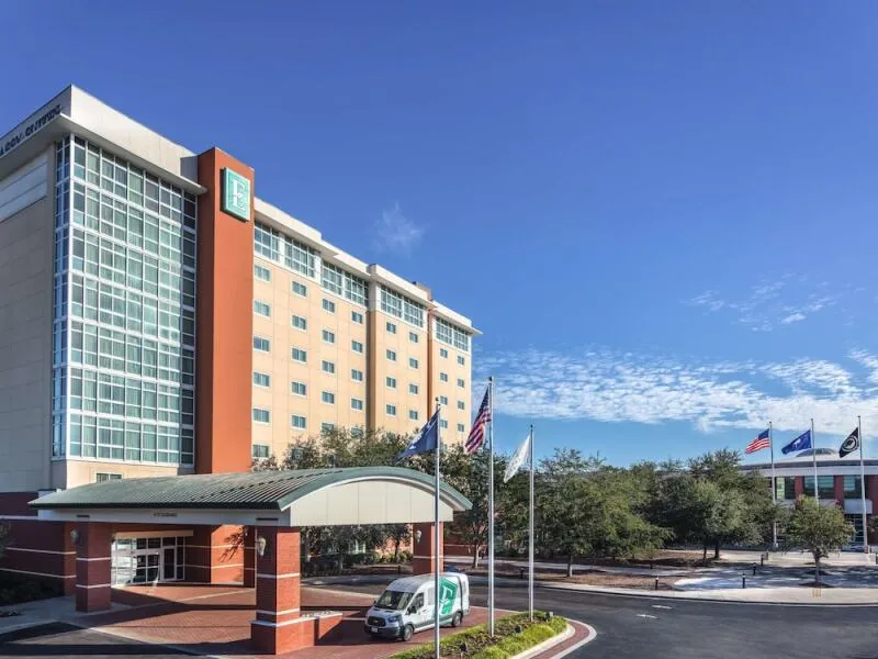 Embassy Suites by Hilton Charleston Airport Hotel & Convention Center