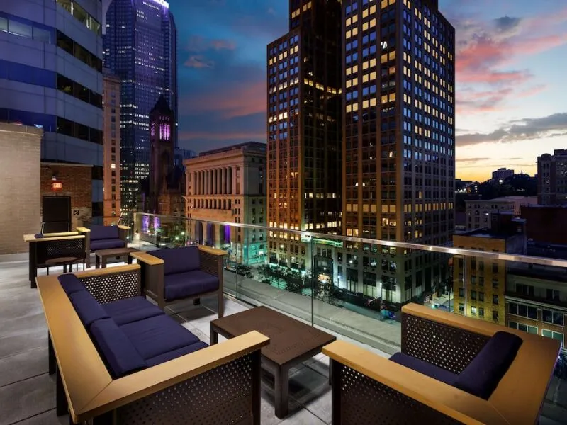 Joinery Hotel Pittsburgh, Curio Collection by Hilton