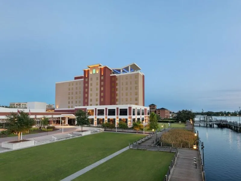 Embassy Suites by Hilton Wilmington Riverfront