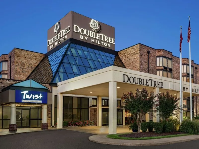 DoubleTree by Hilton Hotel Jackson