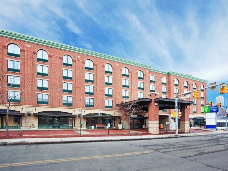 Holiday Inn Express Hotel & Suites Pittsburgh-South Side