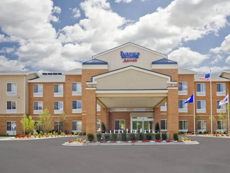 Fairfield Inn & Suites by Marriott Milwaukee Airport