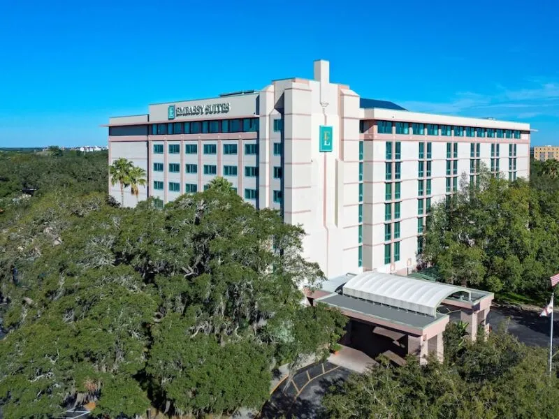 Embassy Suites by Hilton Tampa USF Near Busch Gardens