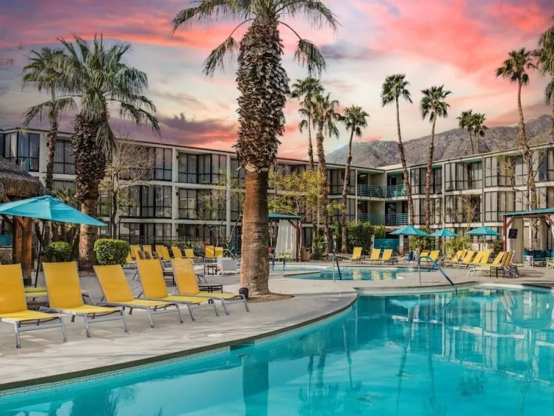 Margaritaville Resort Palm Springs