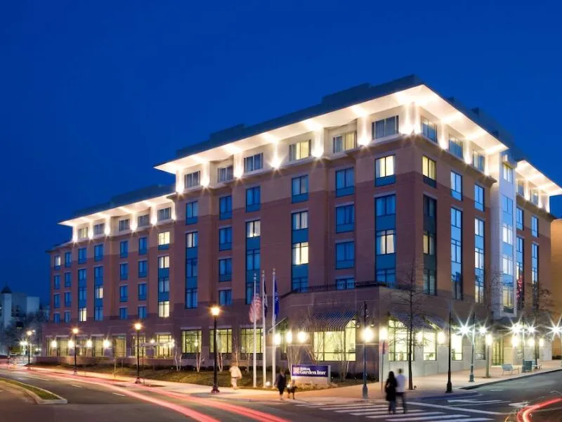 Hilton Garden Inn Arlington Shirlington