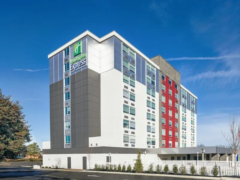 Holiday Inn Express Richmond - Midtown, an IHG Hotel